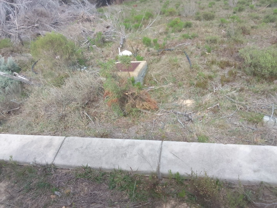 Commercial Property for Sale in Paradise Beach Eastern Cape
